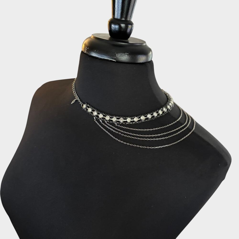 Black Rhinestone Layered Shoulder Chain - Picture 3 of 6